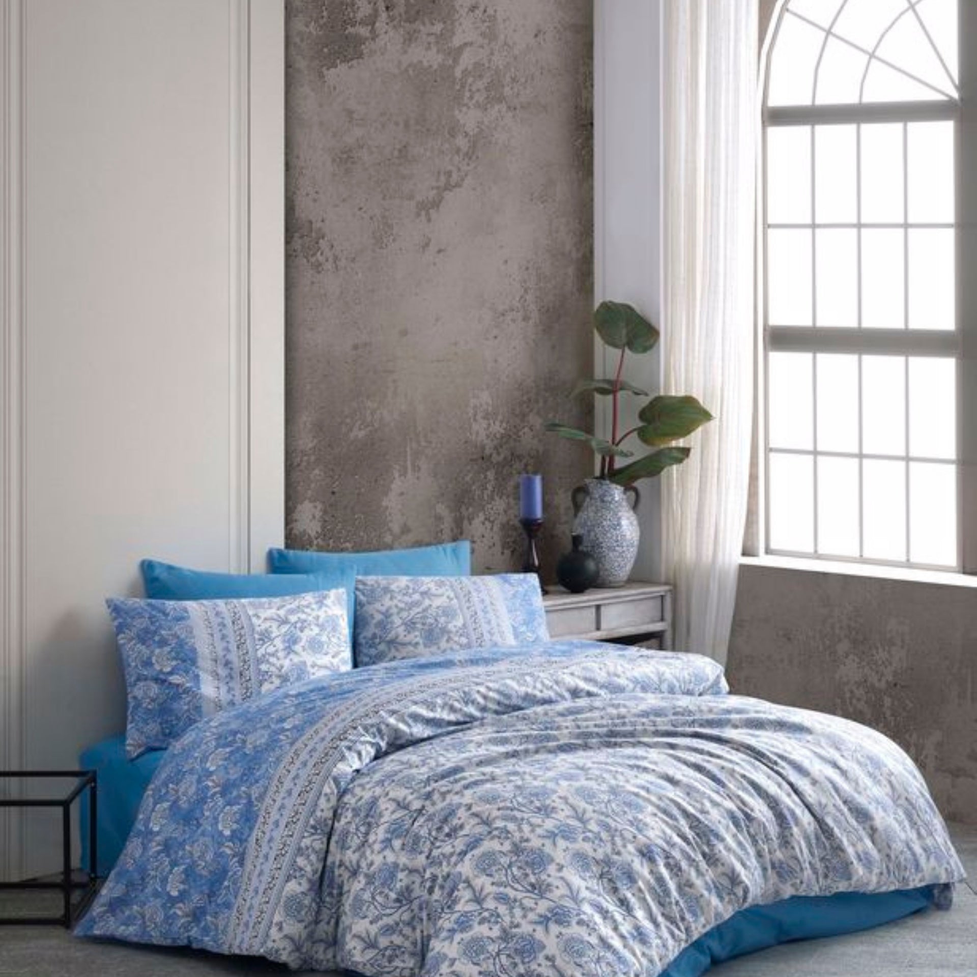 Astrid Bed Linen Set (4 Piece)