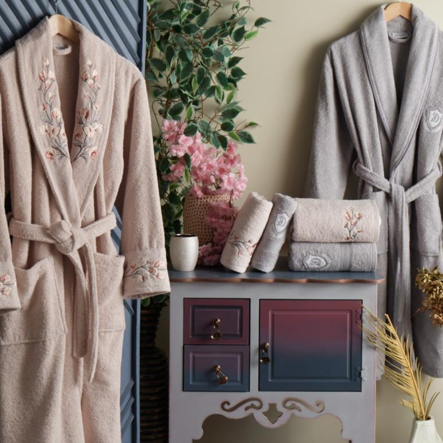 Pearl Bathrobe Set (6 Pieces)