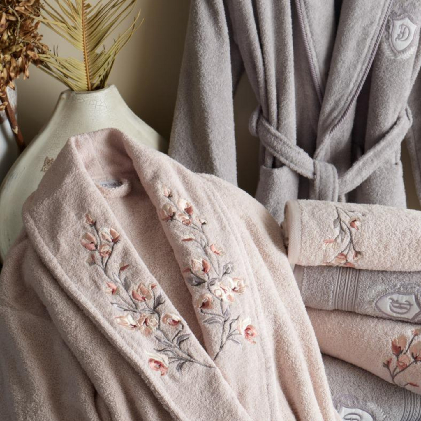 Pearl Bathrobe Set (6 Pieces)